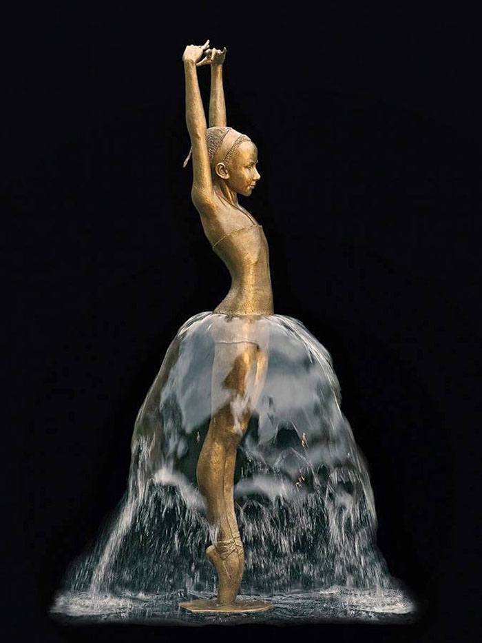 bronze-fountain-sculptures-malgorzata-chodakowska-7-577e7fc213139__700