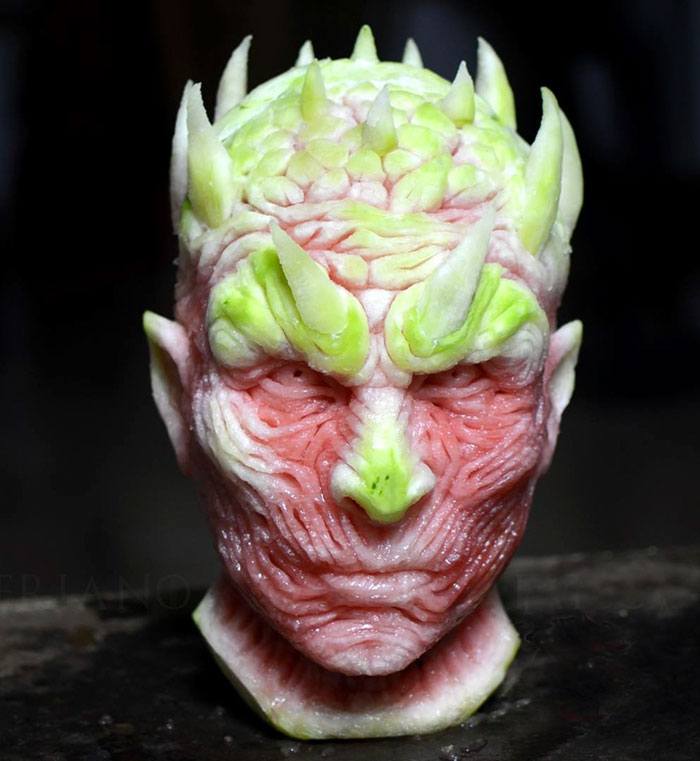 game-of-thrones-watermelon-carving-night-king-white-walker-valeriano-fatica-12