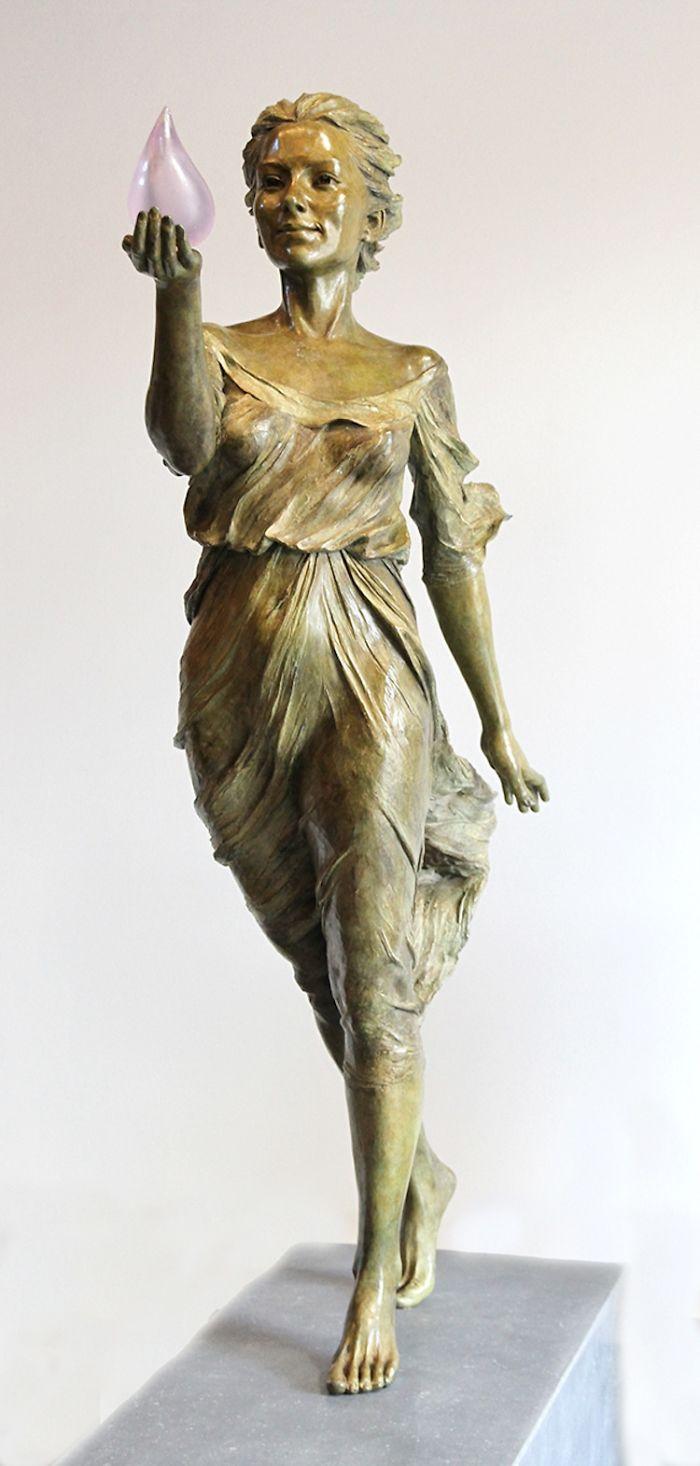 Женская элегантность в скульптурах
