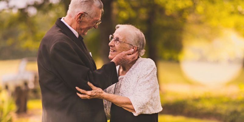 Пара празднует 65-летие брака